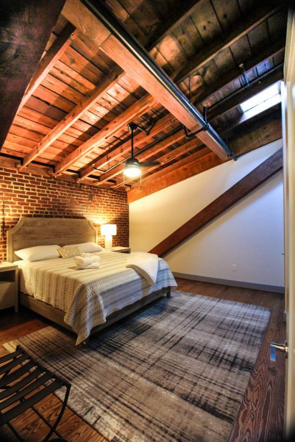The Lofts At Downtown Salem Aparthotel Exterior foto